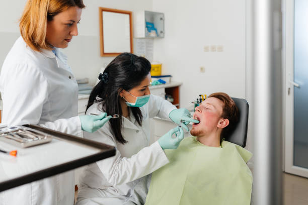 Best Emergency Dental Extractions in Sherwood, AR